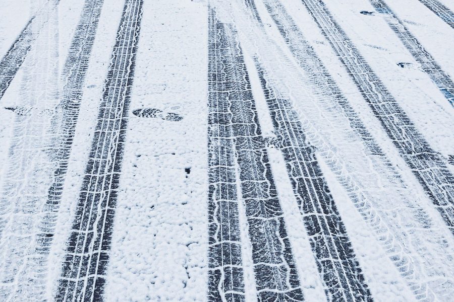 Cómo preparar el coche para conducir en invierno